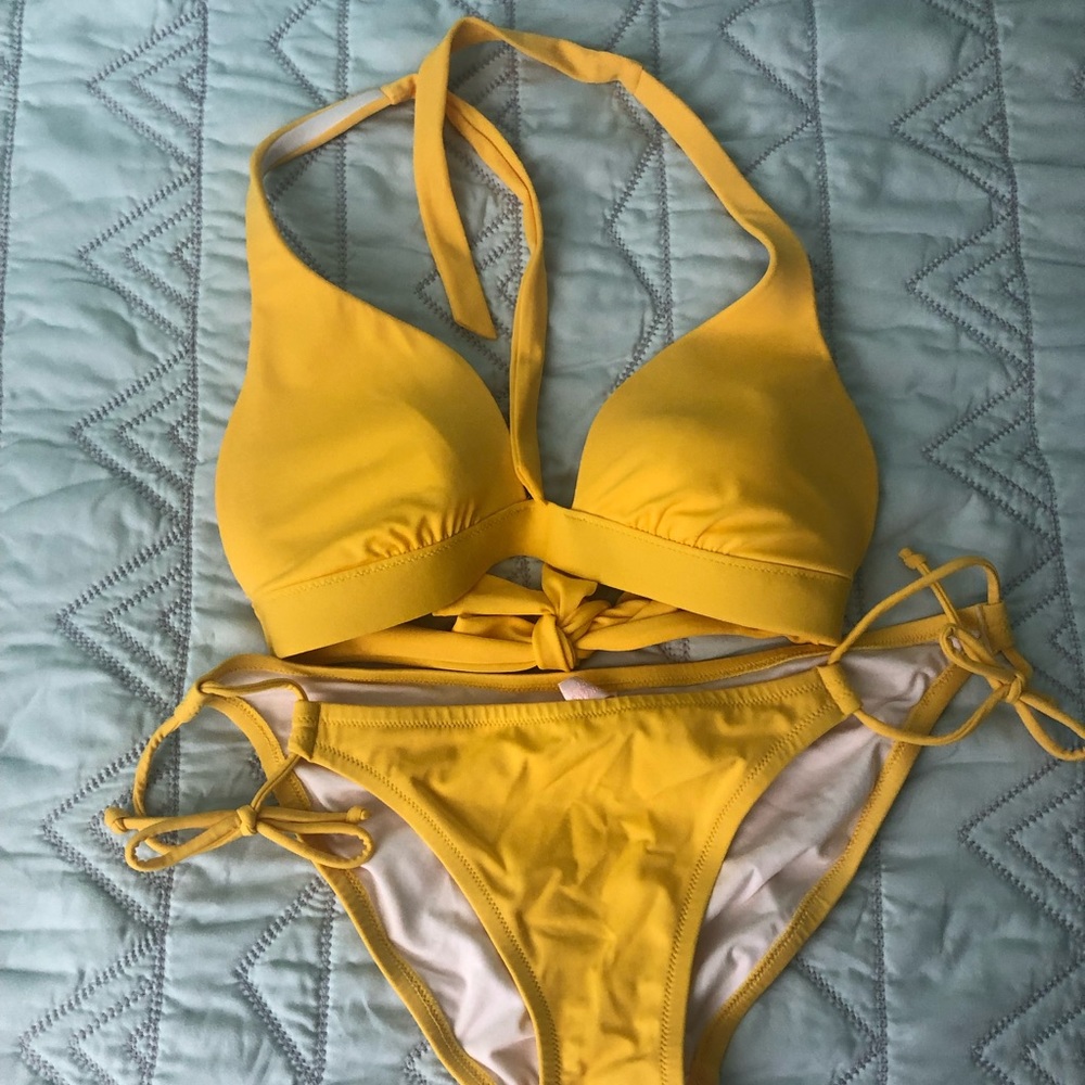 Victoria’s Secret Yellow Bikini Set